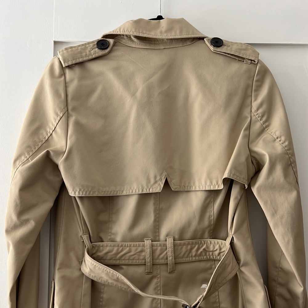 Jacket - Picture 8 of 9